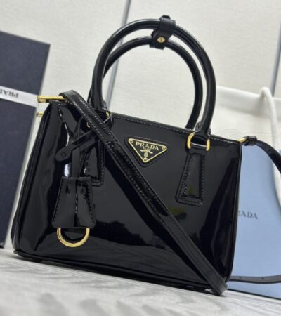 Replica Prada Galleria Black Patent - near-authentic luxury replica handbag