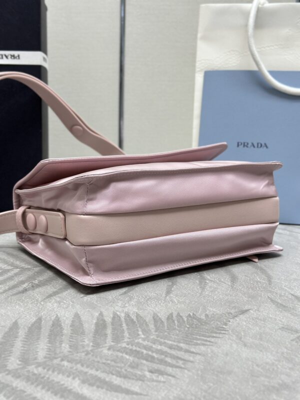 Replica Prada Re-Nylon Shoulder Bag Pink - high-end fake designer purse