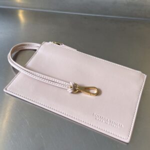 Replica Bottega Veneta Cabat Tote - high-quality designer bag clone