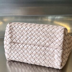 Replica Bottega Veneta Cabat Tote - ultra-realistic fake designer tote
