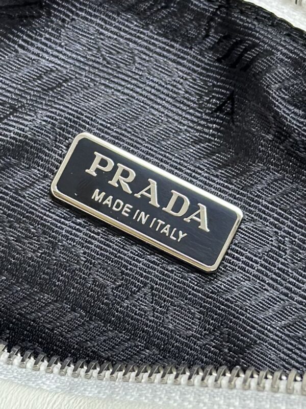 Replica Prada Saffiano Triangle - high-quality designer bag clone