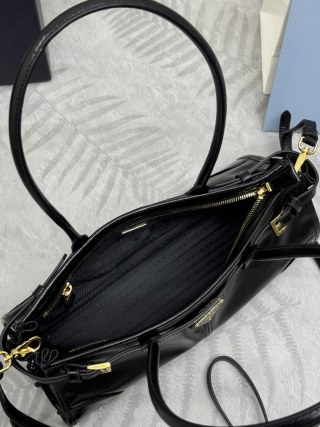 Replica Prada Naplak Patent Black - best-selling designer handbag dupe