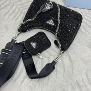 Replica Prada Re-Edition 2005 Diamond Black - realistic designer-inspired fake bag
