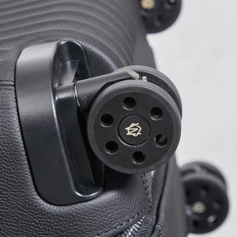 Replica Rimowa Distinct Leather Suitcase - authentic-look luxury purse replica