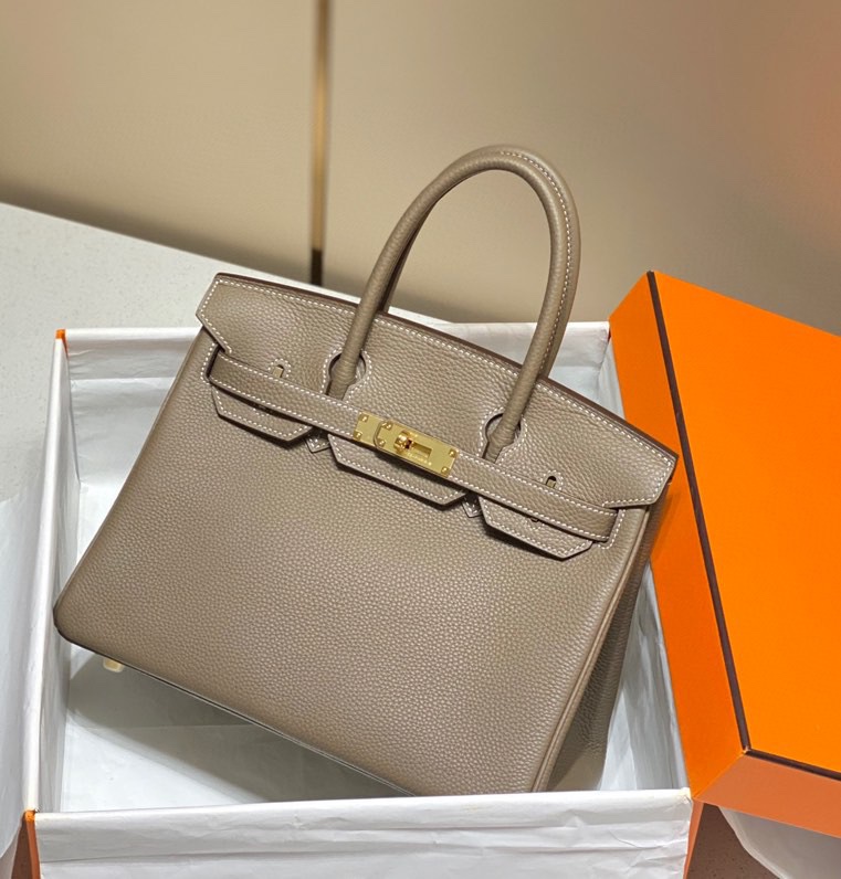 Replica Hermes Birkin Elephant Gold - realistic designer-inspired fake bag