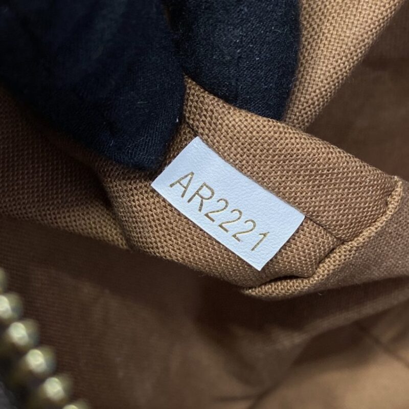 Replica Louis Vuitton Ellipse BB - realistic designer-inspired fake bag