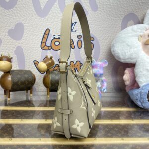 Replica Louis Vuitton Carry All Beige - realistic designer-inspired fake bag