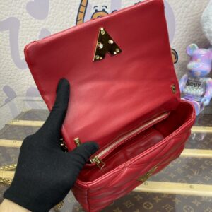 Replica Louis Vuitton Go-14 Red - best-selling designer handbag dupe