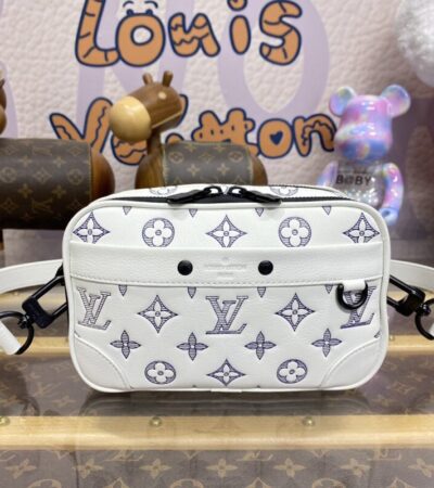 Replica Louis Vuitton Alpha Messenger White Canvas - high-end fake designer purse
