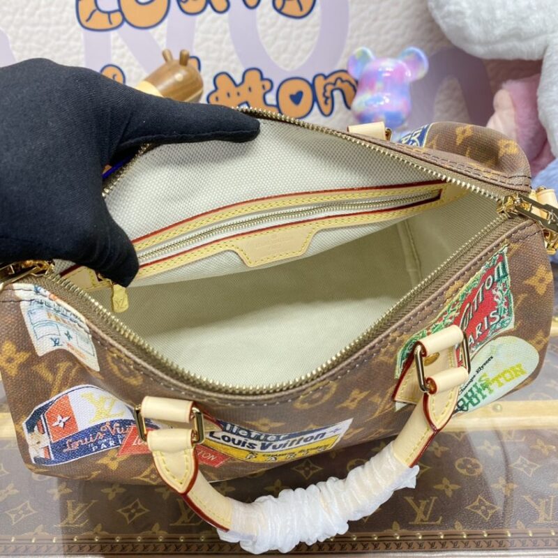 Replica Louis Vuitton Speedy Bandouliere 30 - best-selling designer handbag dupe