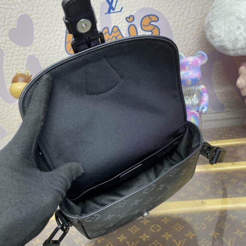 Replica Louis Vuitton Messenger Black - near-authentic luxury replica handbag
