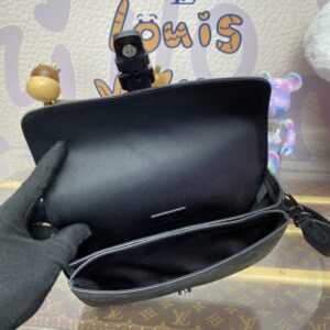 Replica Louis Vuitton Wearable Wallet Black - top-rated replica designer bag