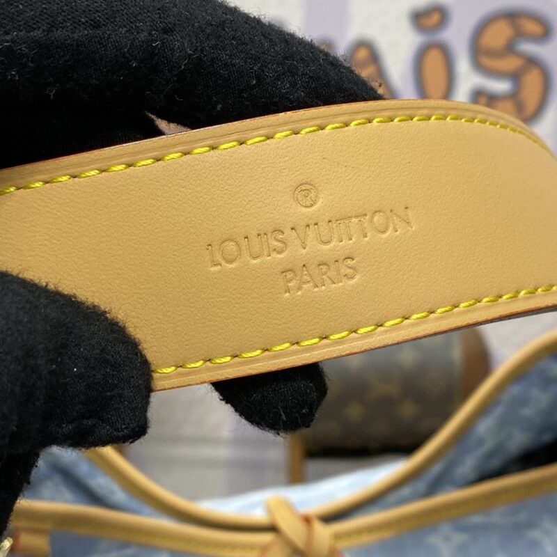 Replica Louis Vuitton Carry All PM Light Denim - top-tier luxury replica shoulder bag