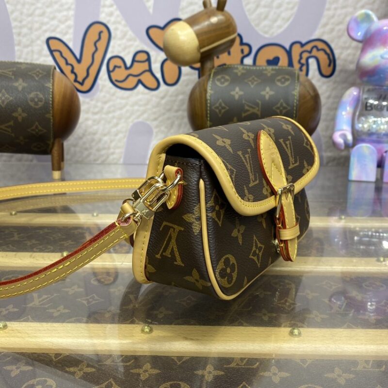Replica Louis Vuitton Nano Diane Brown - near-authentic luxury replica handbag