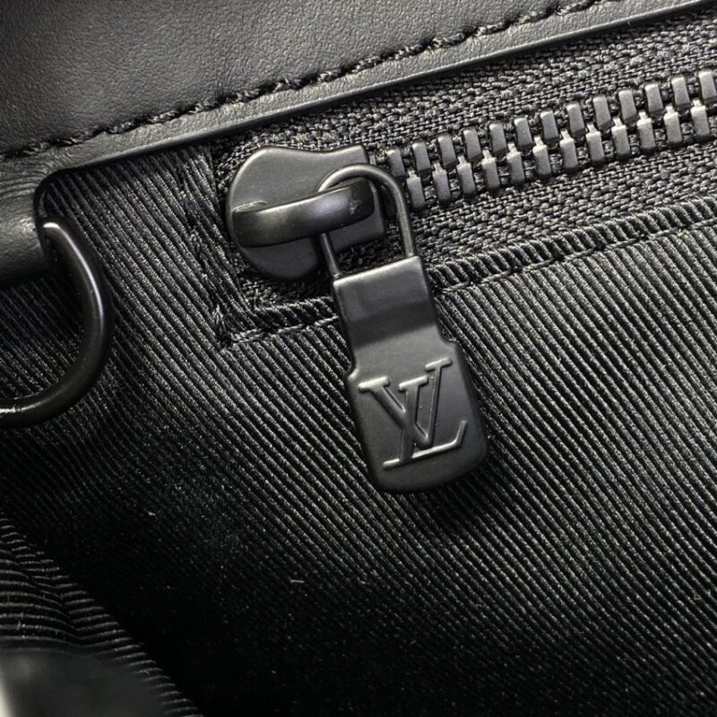 Replica Louis Vuitton Sac Plat Black - realistic designer-inspired fake bag