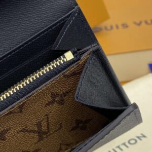 Replica Louis Vuitton Sarah Wallet Light Brown - best quality luxury bag dupe