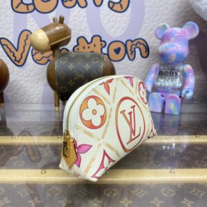Replica Louis Vuitton Pochette Cosmétique Orange - high-quality designer bag clone