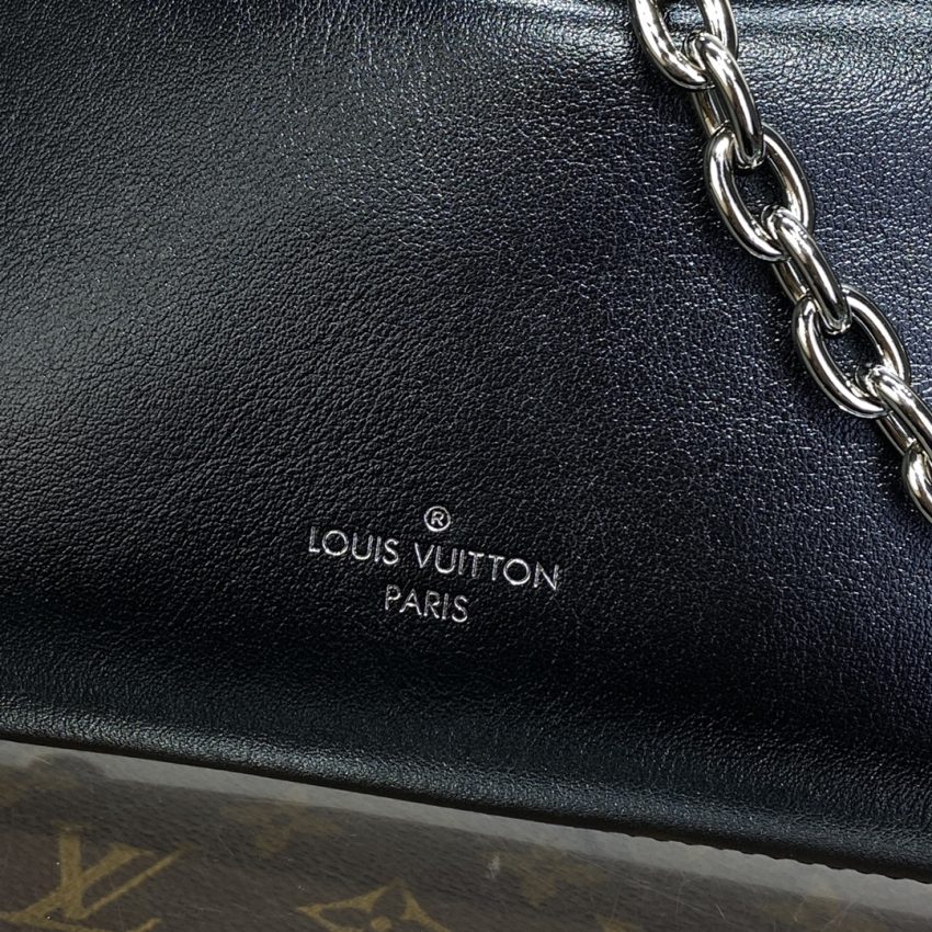 Replica Louis Vuitton Slim Trunk Black - realistic designer-inspired fake bag