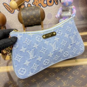 Replica Louis Vuitton Liv Pochette - high-end fake designer purse