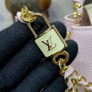 Replica Loius Vuitton Capucines Pink Beige - premium-grade designer purse dupe