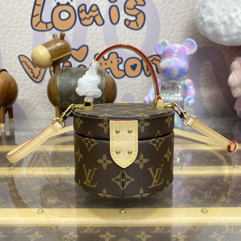 Replica Louis Vuitton Scott - high-quality designer bag clone