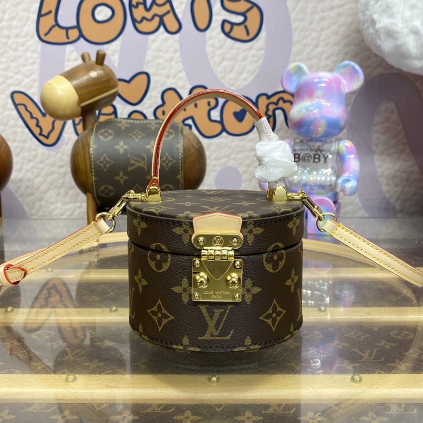 Replica Louis Vuitton Scott - authentic-look luxury purse replica