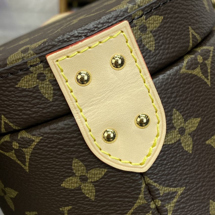 Replica Louis Vuitton Scott - near-authentic luxury replica handbag