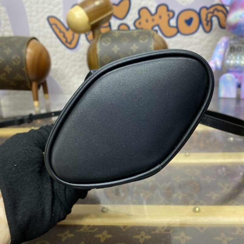 Replica Louis Vuitton Envelope Pouch Black - near-authentic luxury replica handbag