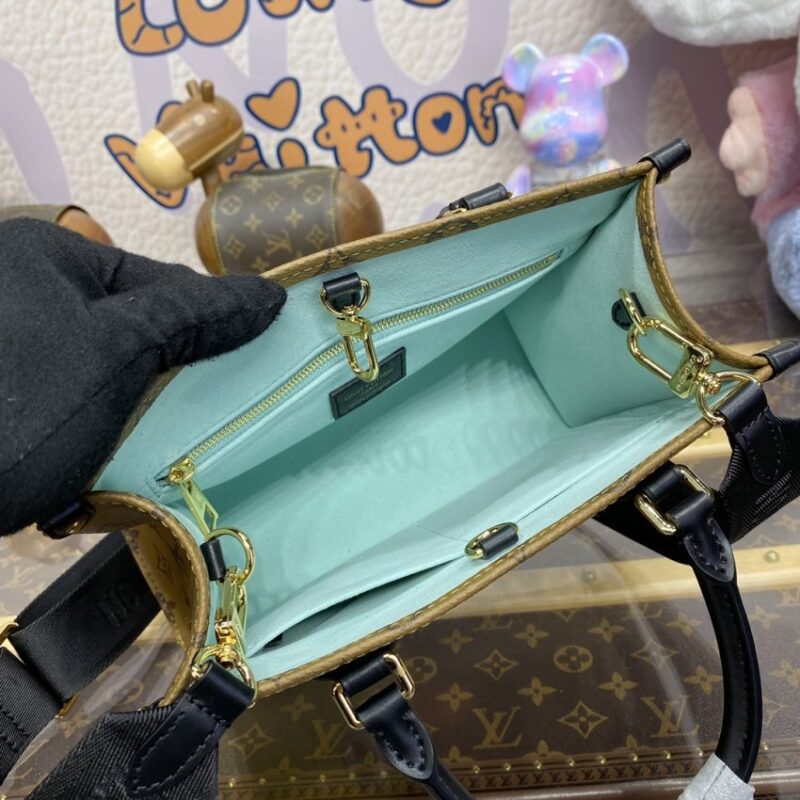 Replica LV OnTheGo PM Duck - premium 1:1 fake handbag model