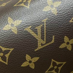 Replica Louis Vuitton Bloom Pouch - high-quality designer bag clone