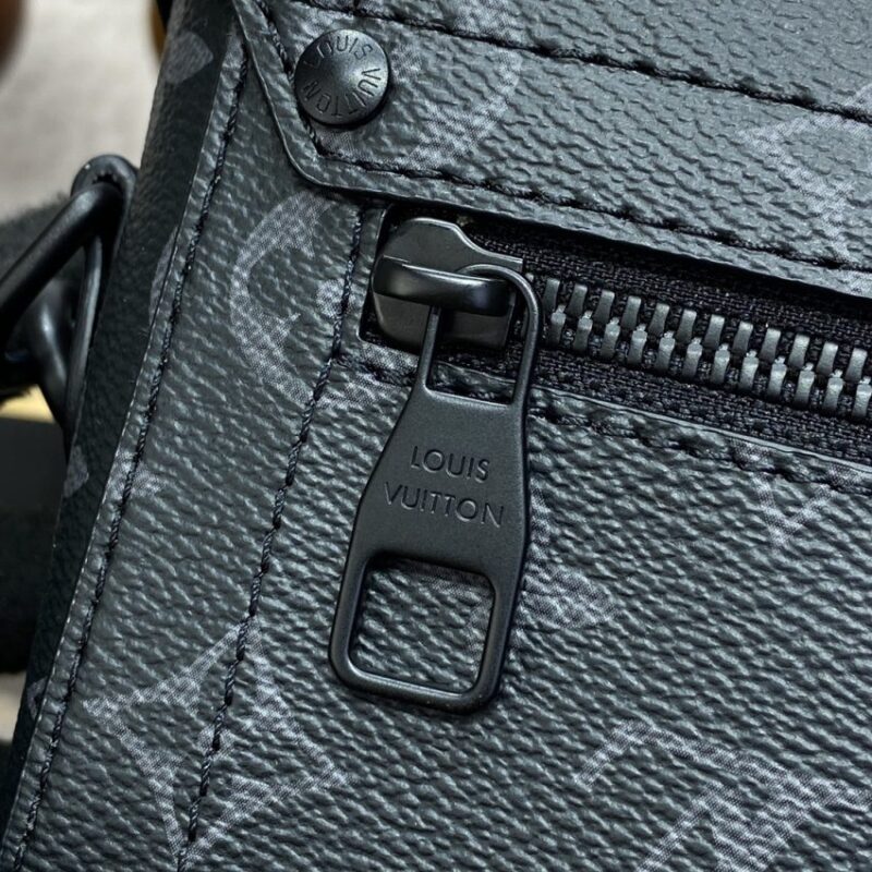 Replica Louis Vuitton Soul Trunk Cross-Body Black - best quality luxury bag dupe