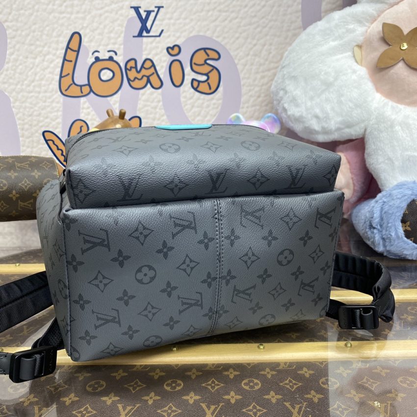 Replica Louis Vuitton Discovery Backpack Grey - authentic-look luxury purse replica