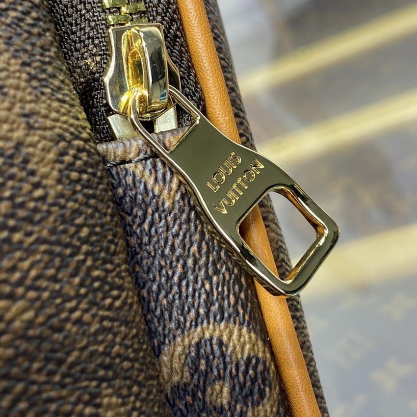 Replica Louis Vuitton Montsouris Travel - ultra-realistic fake designer tote