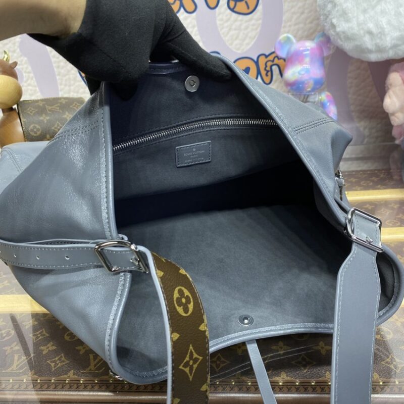 Replica Louis Vuitton Carry All MM Silver - near-authentic luxury replica handbag