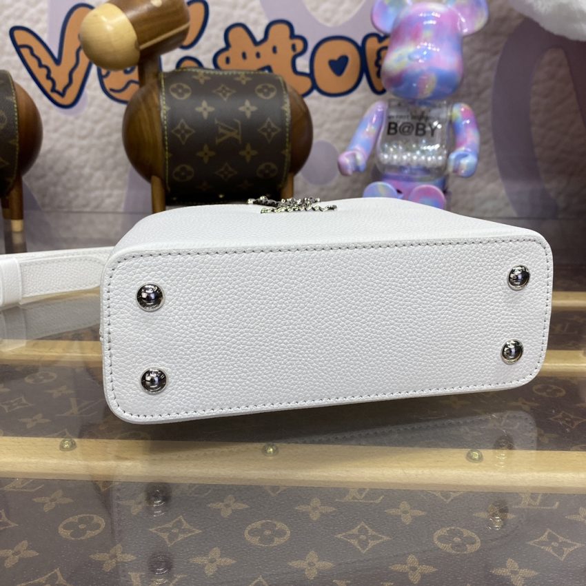 Replica Loius Vuitton Capucines East West White - elite superclone designer purse