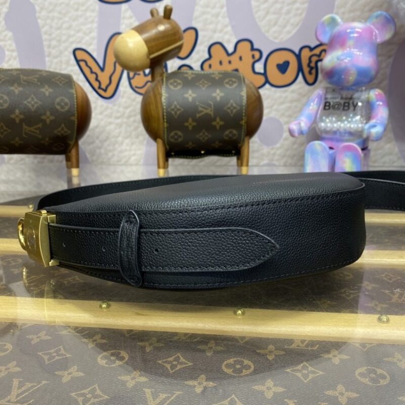 Replica Louis Vuitton Bumbag Low Key Black - near-authentic luxury replica handbag