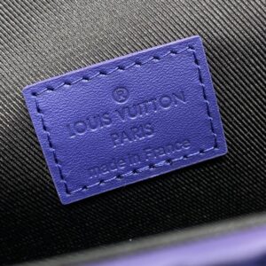 Replica Louis Vuitton Steamer Wearable Wallet Blue - near-authentic luxury replica handbag