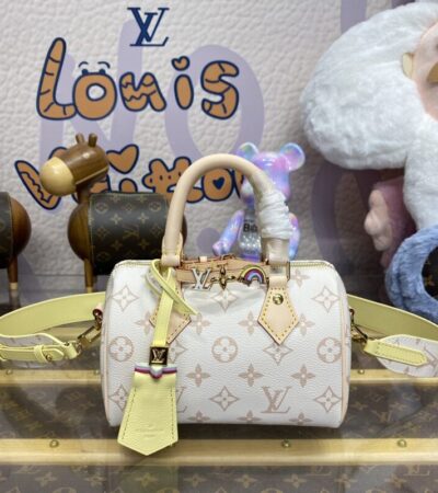 Replica Louis Vuitton Speedy 18 Beige - authentic-look luxury purse replica