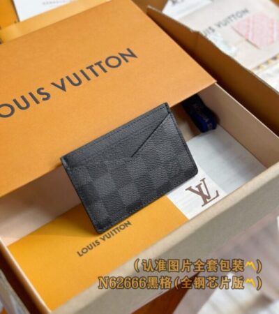 Replica Louis Vuitton Card Holder Black Grid - best quality luxury bag dupe