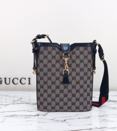 Replica Gucci Medium Bucket Blue - high-quality designer bag clone