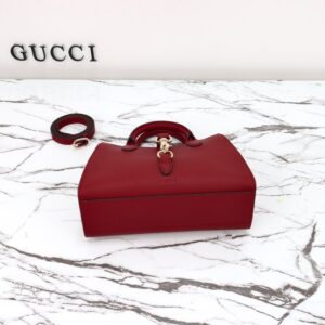Replica Gucci Jackie Tote Hook Closure Red - high-quality designer bag clone