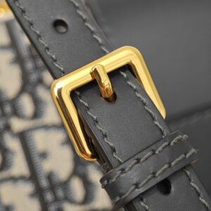 Replica Dior 30 Montaigne On Chain - high-end fake designer purse