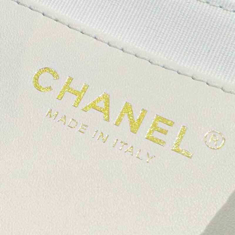 Replica CHANEL 19 Mini Flap White Bag - realistic designer-inspired fake bag