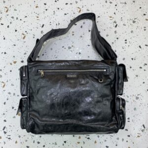 Replica Balenciaga Superbusy Large Black - near-authentic luxury replica handbag