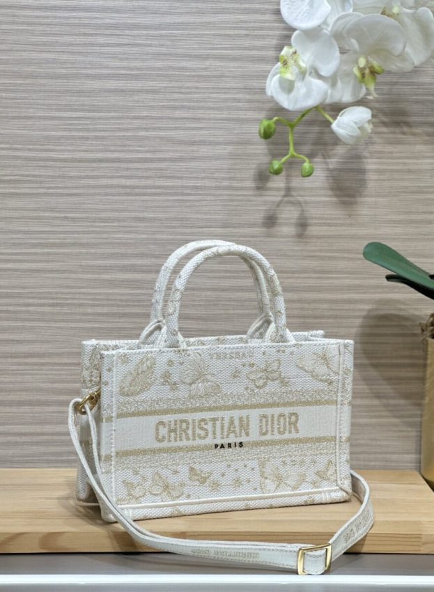Replica Dior Tote Book Mini Kingdee - high-end fake designer purse