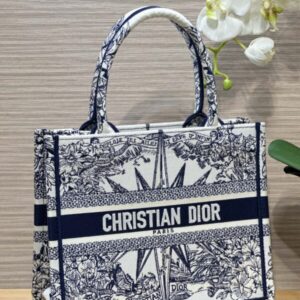 Replica Dior Tote Book Infinite Dream - high-quality designer bag clone
