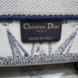 Replica Dior Tote Book Infinite Dream - premium-grade designer purse dupe