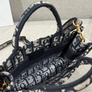 Replica Dior Tote Book Mini CD - ultra-realistic fake designer tote