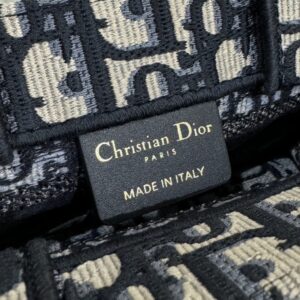 Replica Dior Tote Book Mini CD - ultra-realistic fake designer tote