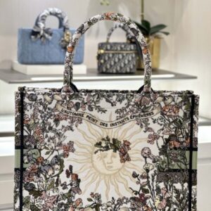Replica Dior Tote Book Sunflower Autumn - near-authentic luxury replica handbag